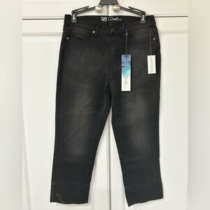 DG2 Diane Gilman SoftCell Black Cropped Jeans Petite Mid Rise Stretch Size 4P